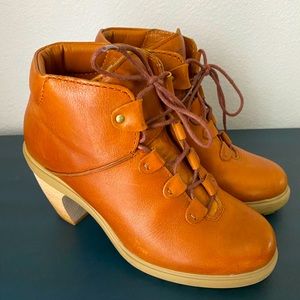 Camper Leather Boots in Cognac-Alicante Puerto